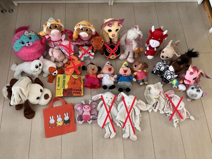 Knuffels meer dan 25 stuks alles voor 10 euro samen!, Kinderen en Baby's, Speelgoed | Knuffels en Pluche, Zo goed als nieuw, Overige typen