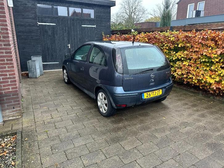 Opel Corsa 1.2 80pk, benzine 3 deurs., Auto's, Opel, Particulier, Corsa, ABS, Airbags, Airconditioning, Metallic lak, Benzine