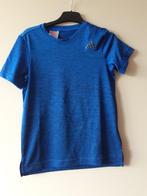Blauw Adidas sportshirt maat 140, Adidas, Gebruikt, Jongen of Meisje, Sport- of Zwemkleding