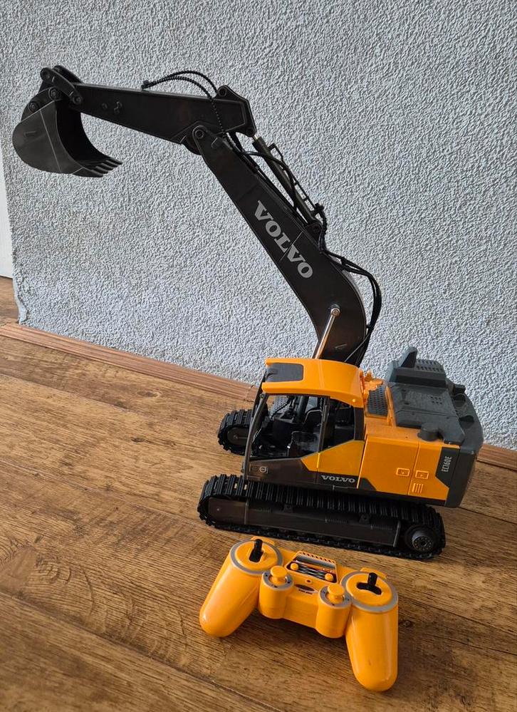 Graafmachine Volvo EC160E - 2,4GHz RC Model, Kinderen en Baby's, Speelgoed | Speelgoedvoertuigen, Gebruikt, Afstandsbediening