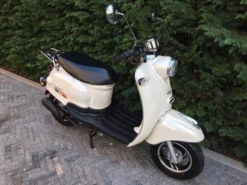 Retro Snor Scooter/bouwjaar 2014/blauw kenteken/1837 km!!! beschikbaar voor biedingen
