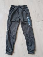 Legea heren trainingsbroek in size small, Caravans en Kamperen, Ophalen of Verzenden, Nieuw, Regenjas