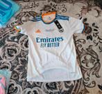 Maten: smlxl2 Real Madrid Voetbalshirt 2022 Benzema - Nieuw!, Ophalen of Verzenden, Nieuw, Adidas