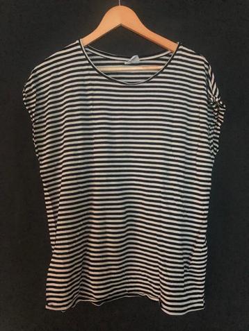 T shirt Vero moda - maat XL gestreept - in zeer goede staat  beschikbaar voor biedingen