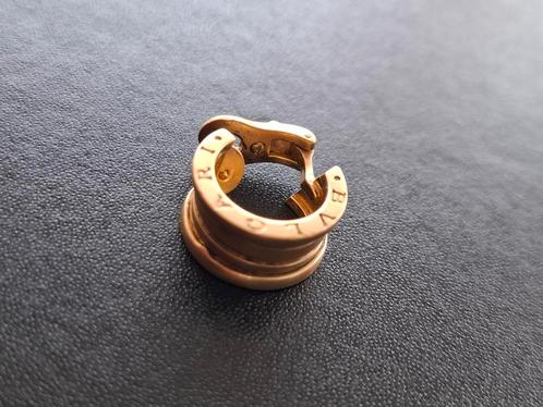 Bvlgari B.zero1 18 karaat gouden oorbel L (1 oorbel links), Sieraden, Tassen en Uiterlijk, Oorbellen, Zo goed als nieuw, Goud