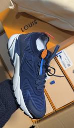 Louis Vuitton Tatic Runner Blue, Ophalen of Verzenden, Zo goed als nieuw, Schoenen