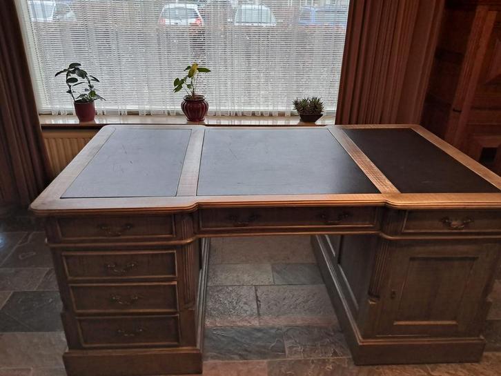 Klassiek Bureau met Lederen Inleg, Huis en Inrichting, Bureaus, Gebruikt, Bureau, Ophalen