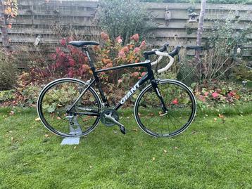 Giant Defy maat L shimano 105 beschikbaar voor biedingen