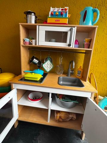 IKEA Speelkeuken met Accessoires zsm halen beschikbaar voor biedingen