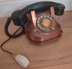 Oude vintage koperen telefoon, draaischijf, bakelieten hoorn, Ophalen of Verzenden