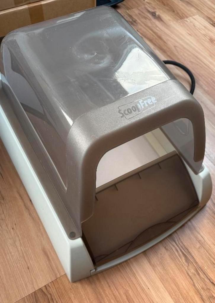 Petsafe Scoopfree Afgesloten Zelfreinigende Kattenbak/toilet, Dieren en Toebehoren, Kattenbakken, Gebruikt, Gesloten, Zelfreinigend