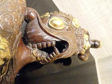 Prachtig fijn verguld bronzen ritueel mes uit Tibet. beschikbaar voor biedingen