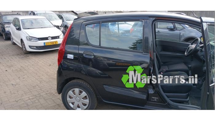 Portier 4Deurs rechts-achter van een Daihatsu Cuore, Auto-onderdelen, Carrosserie en Plaatwerk, Deur, Daihatsu, Gebruikt, 3 maanden garantie