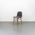 3 Normann Copenhagen Form stoel Grijs stof Eik, Niet ingevuld, Hout, Nieuw, Ophalen of Verzenden