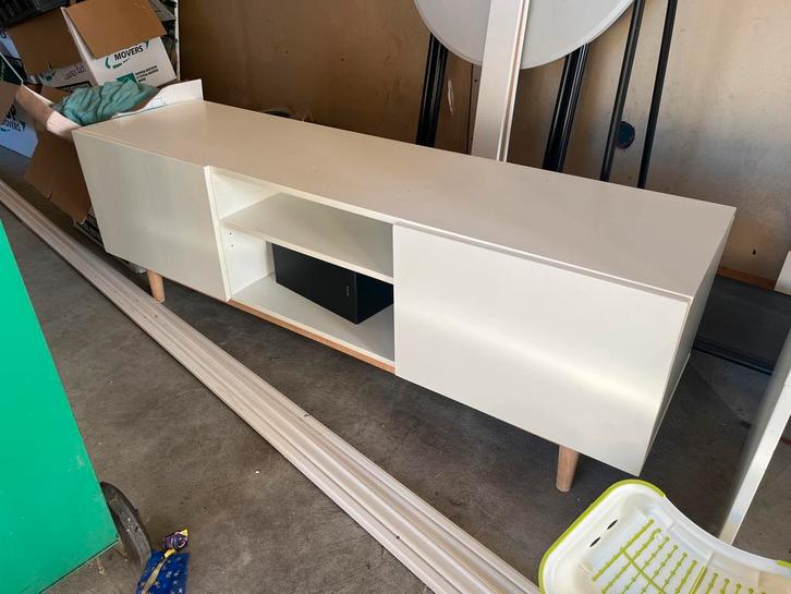 Witte TV-meubel met opbergruimte, Huis en Inrichting, Kasten | Televisiemeubels, Gebruikt, Minder dan 100 cm, 150 tot 200 cm, 25 tot 50 cm