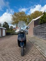 Vespa sprint, Fietsen en Brommers, Scooters | Vespa, Ophalen, Maximaal 45 km/u, Vespa S, Zo goed als nieuw