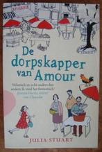 De dorpskapper van Amour - Julia Stuart, Europa overig, Ophalen of Verzenden, Zo goed als nieuw, Julia Stuart