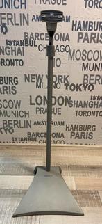 Vlogel’s luidspreker steun 4 stuks, Ophalen, Zo goed als nieuw, Minder dan 60 watt