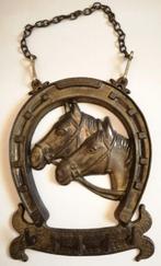 Vintage koperen paard hoefijzer sleutelrek met 2 paardenkop, Wandkapstok, Ophalen of Verzenden, Zo goed als nieuw, Minder dan 100 cm
