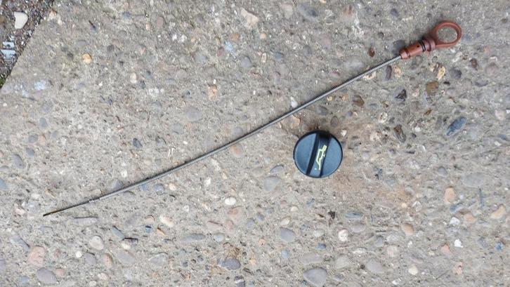 Oliedop en olie peilstok C5 uit 2006, Auto diversen, Overige Auto diversen, Ophalen of Verzenden