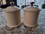 2 mooie landelijke aardewerk potten, Huis en Inrichting, Keuken | Potten en Pannen, Ophalen of Verzenden, Zo goed als nieuw, Overige materialen