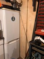 Indesit koelkast met vriezer (A+class), Witgoed en Apparatuur, Koelkasten en IJskasten, Ophalen, 200 liter of meer, 160 cm of meer