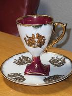 Vintage Kop en Schotel met Gouden Details, Antiek en Kunst, Antiek | Porselein, Ophalen of Verzenden