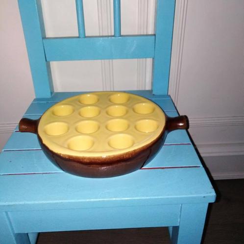 Slakken/esgargots serveerpan voor 12 slakken, Huis en Inrichting, Keuken | Keukenbenodigdheden, Zo goed als nieuw, Ophalen
