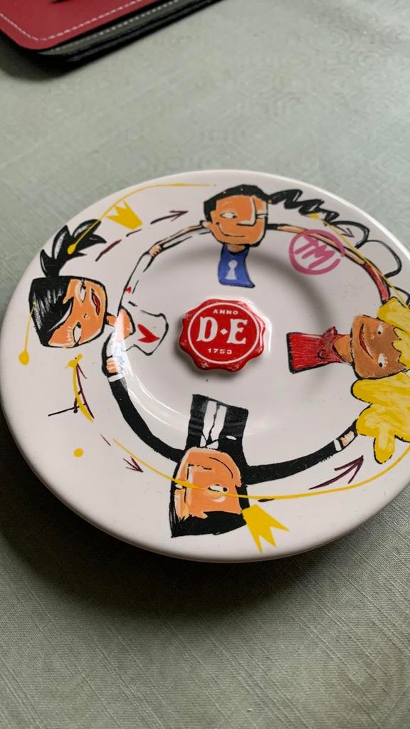 Douwe Egberts schoteltjes (4 stuks), Huis en Inrichting, Keuken | Servies, Ophalen of Verzenden, Zo goed als nieuw, Overige stijlen