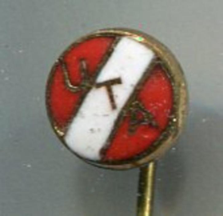 U.T.A. email op koper voetbal club speldje ( Z_183 ), Verzamelen, Speldjes, Pins en Buttons, Nieuw, Speldje of Pin, Sport, Verzenden