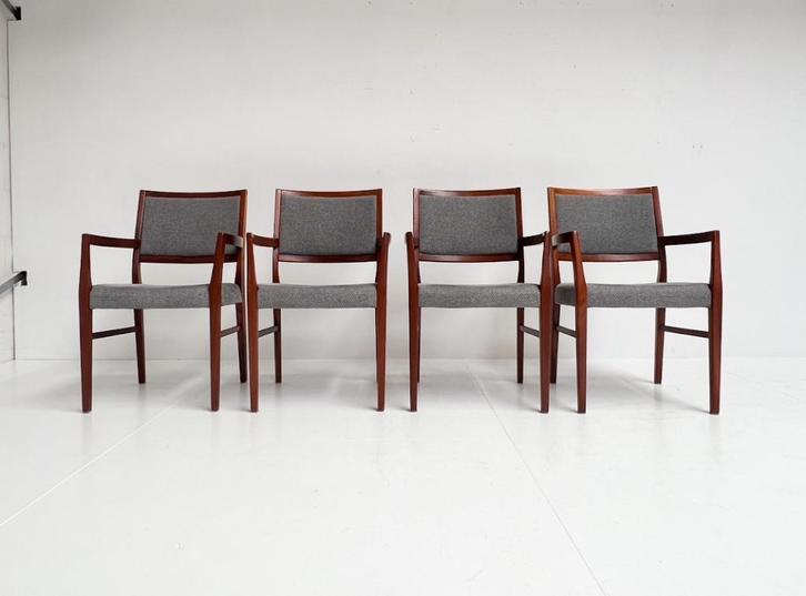 Set van 4 Zweedse designstoelen van Svegards Markaryd, 1960, Huis en Inrichting, Stoelen, Gebruikt, Vier, Hout, Stof, Overige kleuren