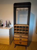 Industriele drankkast van staal en hout, Ophalen, Gebruikt, 50 tot 100 cm, 3 of 4 laden