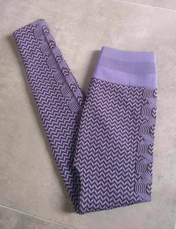 Nieuwe Eksept Shoeby high waist legging maat M / L, Kleding | Dames, Leggings, Maillots en Panty's, Nieuw, Legging, Maat 40/42 (M)