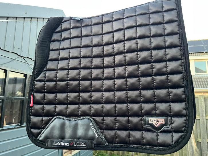 Zwart LeMieux dressuurdekje Loire Memory maat L(Full), Dieren en Toebehoren, Paarden en Pony's | Dekens en Dekjes, Ophalen of Verzenden