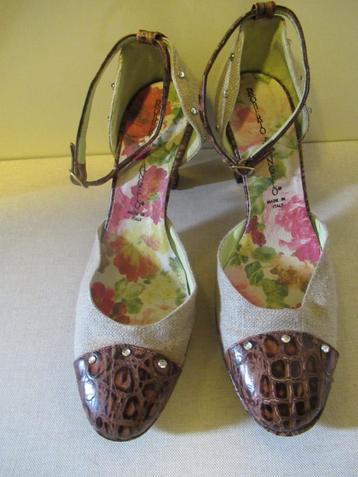 DAMESSCHOENEN mek Roberto d'Angelo maat 37 nieuw € 25  beschikbaar voor biedingen