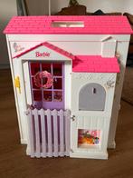 Barbiehuis vintage heel netjes!, Kinderen en Baby's, Speelgoed | Poppenhuizen, Ophalen of Verzenden, Zo goed als nieuw