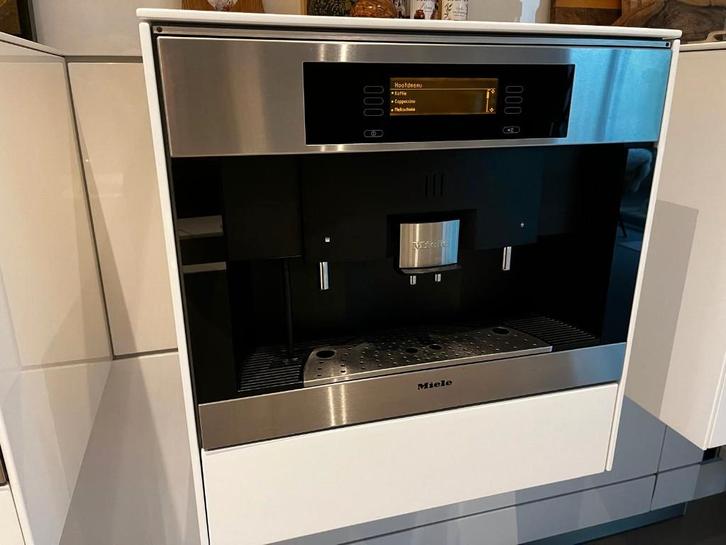 Miele CVA 4085 inbouw koffiemachine, Witgoed en Apparatuur, Koffiezetapparaten, Gebruikt, Gemalen koffie, Koffiebonen, Koffiemachine