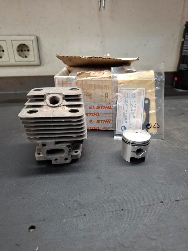 Stihl FS 108 Zuiger Cilinder Set - Nieuw, Tuin en Terras, Bosmaaiers, Nieuw, Benzine, Ophalen of Verzenden