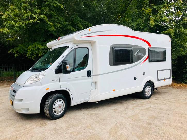 Camper bustner 6 persoons 59700 km hefbed, Caravans en Kamperen, Campers, Particulier, tot en met 6, Half-integraal, Bürstner