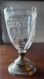 Antiek glas souvenir zilveren voet gegraveerd, Antiek en Kunst, Antiek | Glas en Kristal, Ophalen of Verzenden