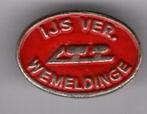 IJS vereniging Wemeldinge rood op blik broche ( W_472 ), Verzamelen, Speldjes, Pins en Buttons, Verzenden, Nieuw, Sport, Speldje of Pin