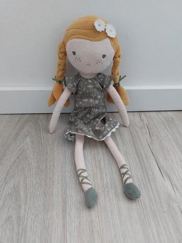 Knuffel little dutch pop Julia meisje jurk L636 beschikbaar voor biedingen