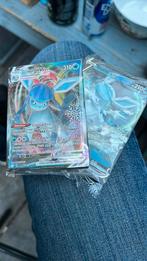 Gesealede Glaceon V Holofoil en VMAX Rainbow Holofoil, Ophalen of Verzenden, Zo goed als nieuw, Meerdere kaarten