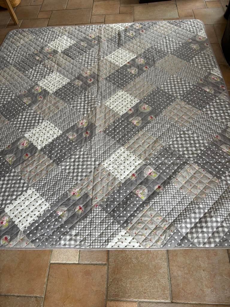 XL Patchwork Sprei, Huis en Inrichting, Wit, Ophalen of Verzenden, Zo goed als nieuw, 200 cm of meer