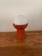 Retro tafellamp bol melkglas keramiek, Huis en Inrichting, Ophalen of Verzenden, Minder dan 50 cm