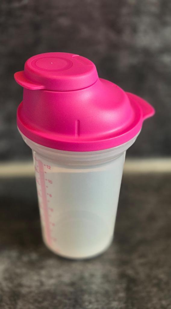 Tupperware shaker 350ML Transparant met roze dop/deksel, Huis en Inrichting, Keuken | Tupperware, Nieuw, Beker of Kan, Ophalen of Verzenden