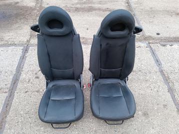 2x Voorstoelen Smart Roadster (2005)  beschikbaar voor biedingen