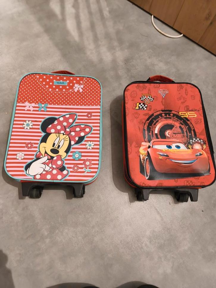 Kinder koffer cars minnie mouse, Sieraden, Tassen en Uiterlijk, Koffers, Gebruikt, Hard kunststof, Minder dan 50 cm, Minder dan 35 cm