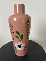 Mooie vaas met bloemmotief, Overige kleuren, Aardewerk of Porselein, Ophalen of Verzenden, Zo goed als nieuw