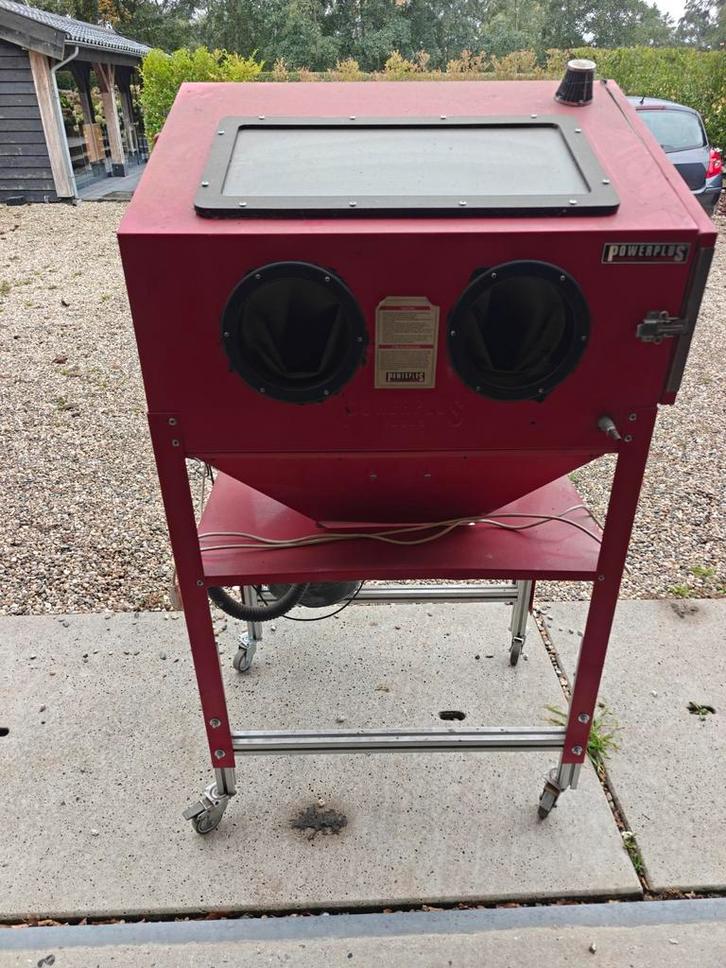 Straalkast Powerplus, Doe-het-zelf en Verbouw, Reinigingsmachines, Ophalen